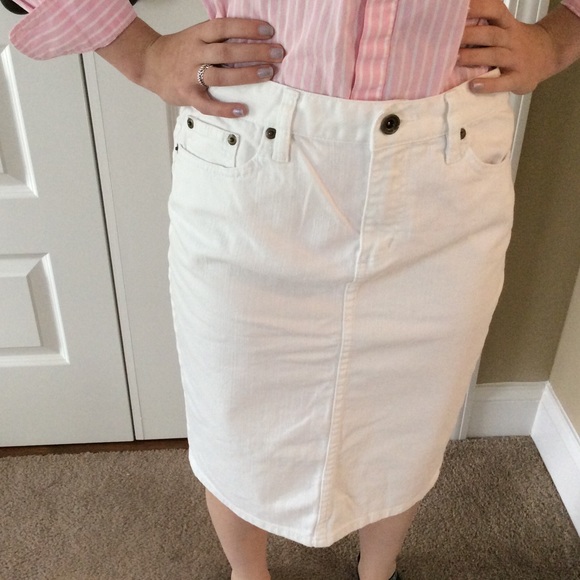 white denim skirt knee length